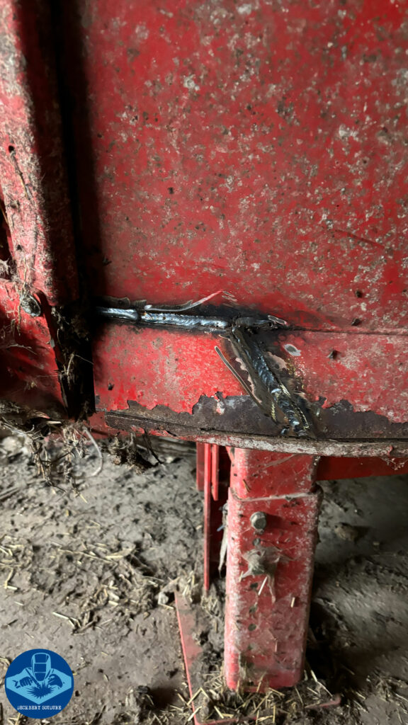 Soudure et réparation sur mélangeuse Trioliet